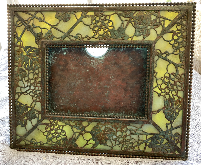 grapevine tiffany frame